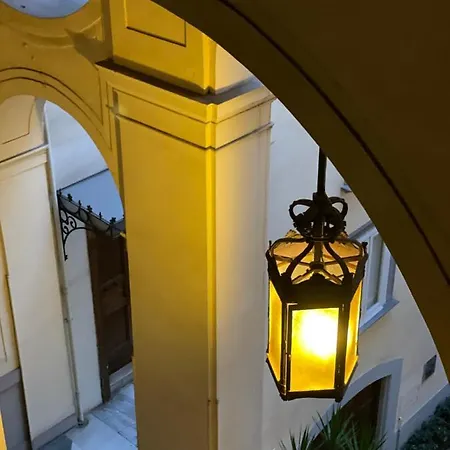 Royal House Napels
